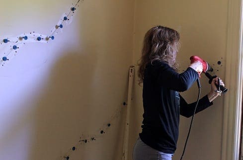 removingplasterscrews