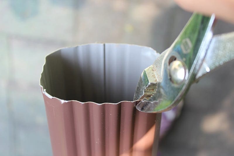 bedroomdownspout8medium