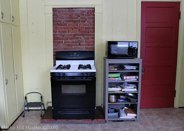 kitchenbefore1