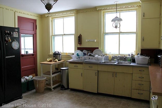 kitchenbefore3