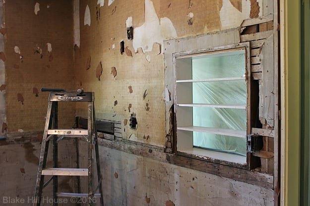 kitchenremodeldemo12