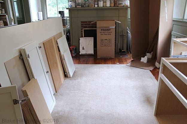 kitchencabinetinstall2