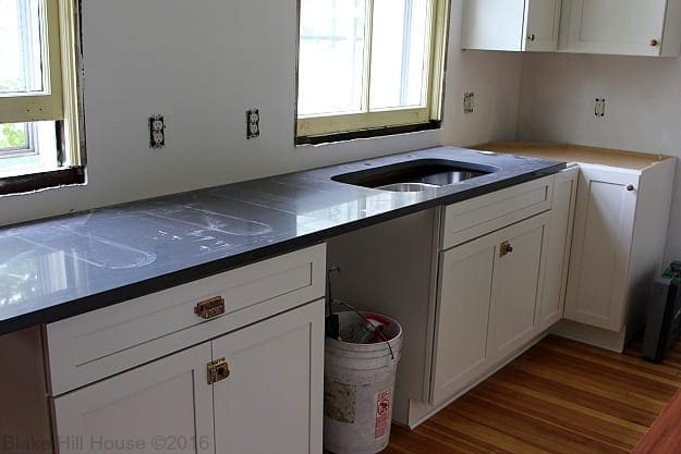 kitchencounter3